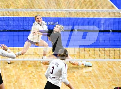 Thumbnail 3 in Cheyenne Mountain vs. Holy Family (CHSAA 4 A Round 1) photogallery.