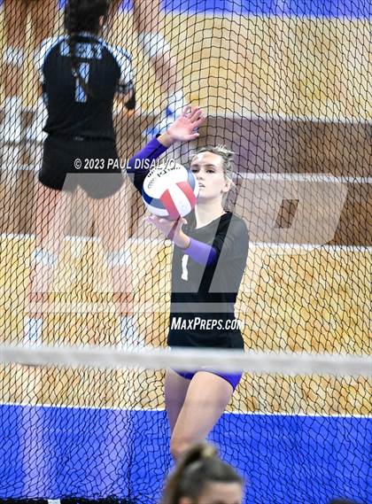 Thumbnail 1 in Cheyenne Mountain vs. Holy Family (CHSAA 4 A Round 1) photogallery.