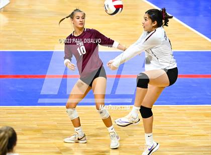 Thumbnail 2 in Cheyenne Mountain vs. Holy Family (CHSAA 4 A Round 1) photogallery.