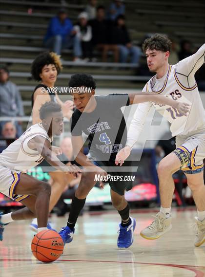 Thumbnail 1 in North Crowley vs. Richardson (McDonald's Texas Invitational) photogallery.