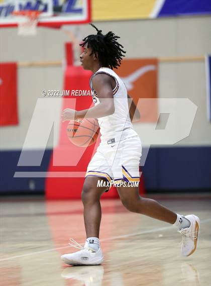 Thumbnail 3 in North Crowley vs. Richardson (McDonald's Texas Invitational) photogallery.