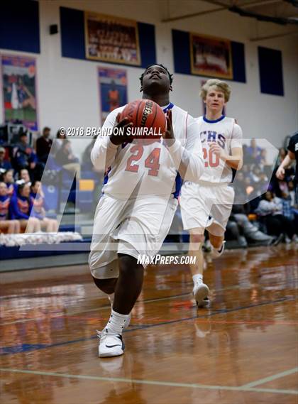 Thumbnail 2 in Chilton County vs Isabella (Chilton County Tournament) photogallery.