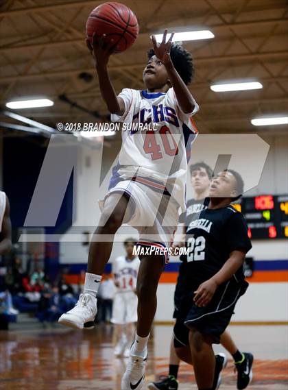 Thumbnail 3 in Chilton County vs Isabella (Chilton County Tournament) photogallery.