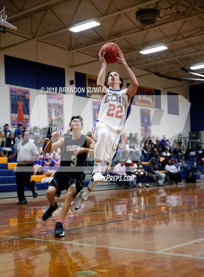 Thumbnail 3 in Chilton County vs Isabella (Chilton County Tournament) photogallery.