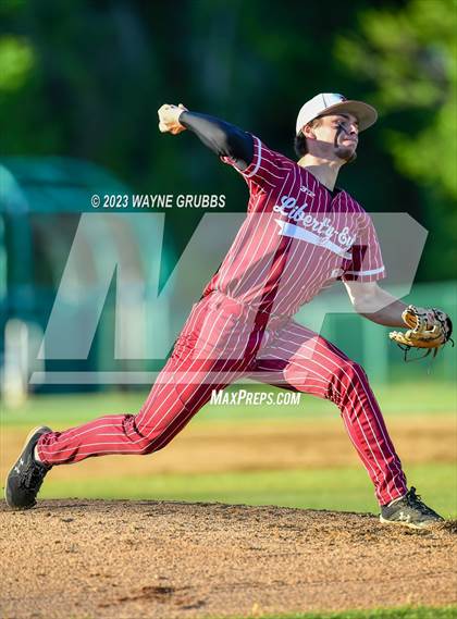 Thumbnail 2 in Pleasant Grove vs. Liberty-Eylau photogallery.