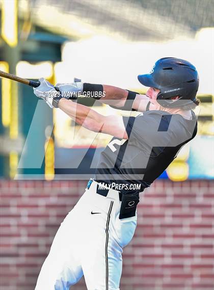 Thumbnail 2 in Pleasant Grove vs. Liberty-Eylau photogallery.