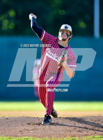 Thumbnail 1 in Pleasant Grove vs. Liberty-Eylau photogallery.