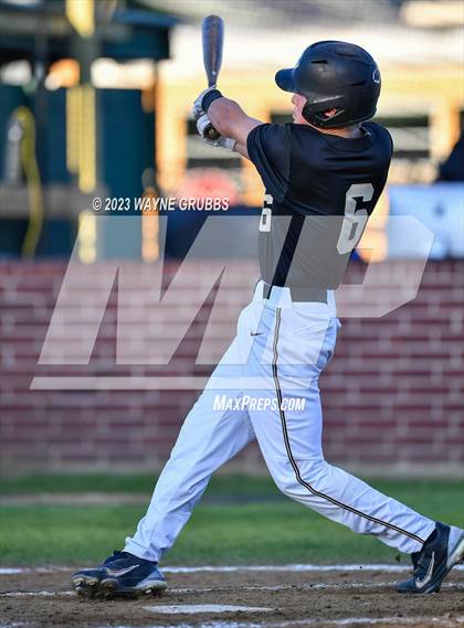 Thumbnail 2 in Pleasant Grove vs. Liberty-Eylau photogallery.