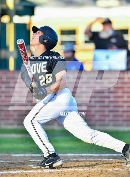 Thumbnail 3 in Pleasant Grove vs. Liberty-Eylau photogallery.