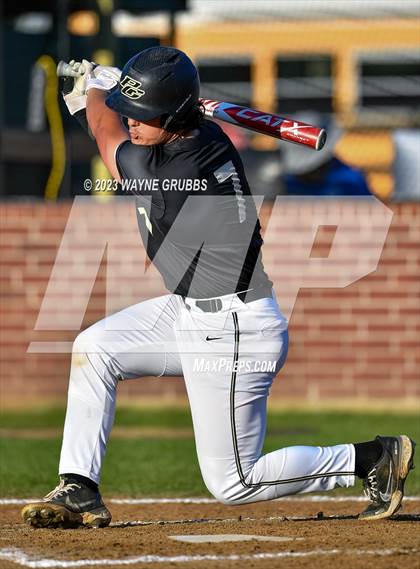 Thumbnail 3 in Pleasant Grove vs. Liberty-Eylau photogallery.
