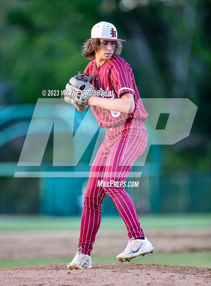 Thumbnail 3 in Pleasant Grove vs. Liberty-Eylau photogallery.