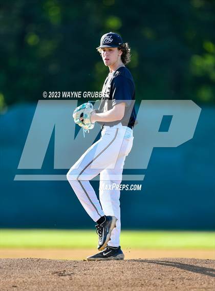 Thumbnail 1 in Pleasant Grove vs. Liberty-Eylau photogallery.