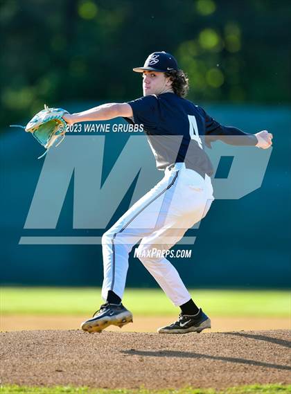 Thumbnail 2 in Pleasant Grove vs. Liberty-Eylau photogallery.