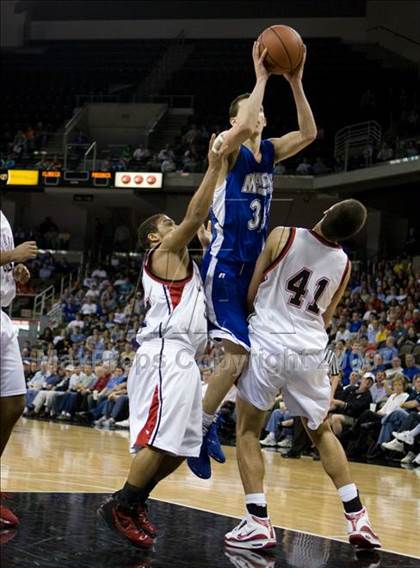 Thumbnail 2 in Clark vs. Mason County (Tenth Region Championship) photogallery.