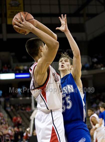 Thumbnail 3 in Clark vs. Mason County (Tenth Region Championship) photogallery.