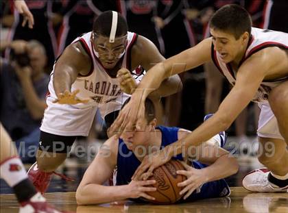 Thumbnail 3 in Clark vs. Mason County (Tenth Region Championship) photogallery.