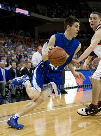 Thumbnail 3 in Clark vs. Mason County (Tenth Region Championship) photogallery.