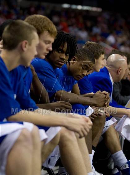 Thumbnail 1 in Clark vs. Mason County (Tenth Region Championship) photogallery.