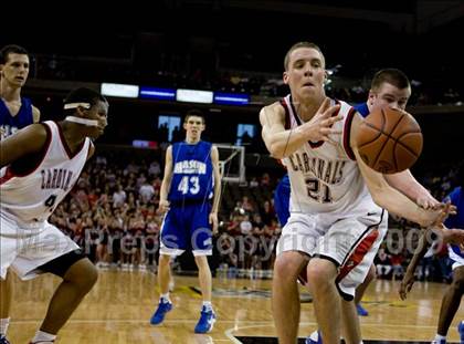 Thumbnail 2 in Clark vs. Mason County (Tenth Region Championship) photogallery.