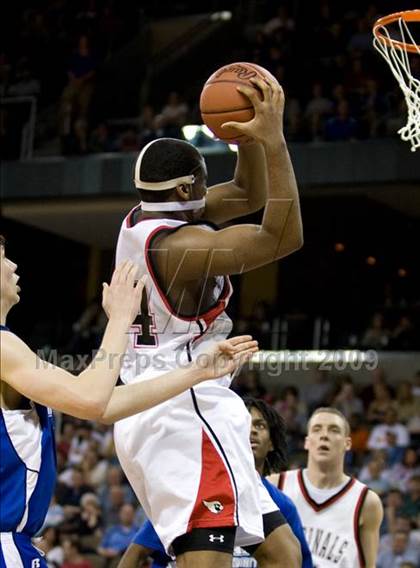 Thumbnail 1 in Clark vs. Mason County (Tenth Region Championship) photogallery.