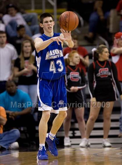 Thumbnail 3 in Clark vs. Mason County (Tenth Region Championship) photogallery.