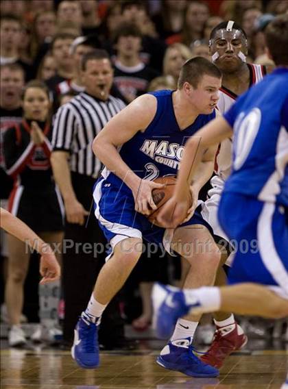 Thumbnail 1 in Clark vs. Mason County (Tenth Region Championship) photogallery.