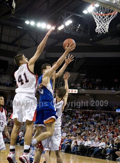 Thumbnail 1 in Clark vs. Mason County (Tenth Region Championship) photogallery.