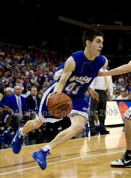 Thumbnail 2 in Clark vs. Mason County (Tenth Region Championship) photogallery.