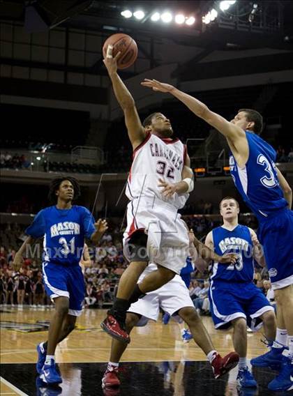Thumbnail 2 in Clark vs. Mason County (Tenth Region Championship) photogallery.