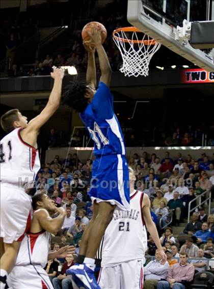 Thumbnail 3 in Clark vs. Mason County (Tenth Region Championship) photogallery.