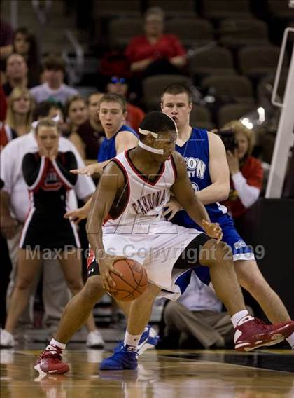 Thumbnail 3 in Clark vs. Mason County (Tenth Region Championship) photogallery.