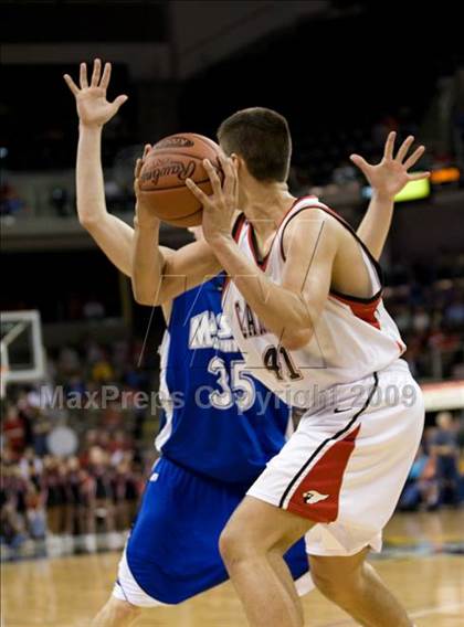Thumbnail 2 in Clark vs. Mason County (Tenth Region Championship) photogallery.