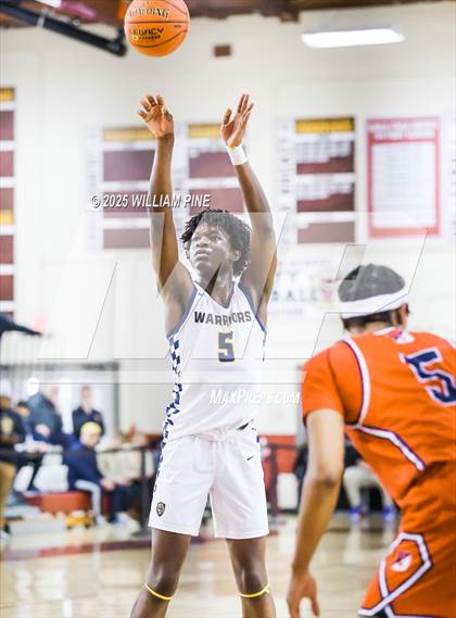 Thumbnail 1 in Our Lady of Lourdes vs. Binghamton (NYSPHSAA Class AA Regional Final) photogallery.