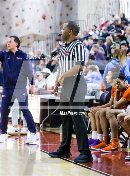 Thumbnail 2 in Our Lady of Lourdes vs. Binghamton (NYSPHSAA Class AA Regional Final) photogallery.