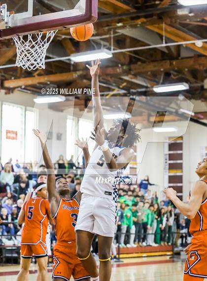 Thumbnail 1 in Our Lady of Lourdes vs. Binghamton (NYSPHSAA Class AA Regional Final) photogallery.