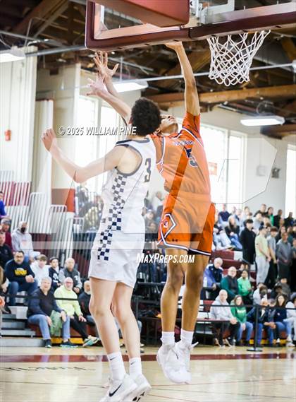 Thumbnail 3 in Our Lady of Lourdes vs. Binghamton (NYSPHSAA Class AA Regional Final) photogallery.
