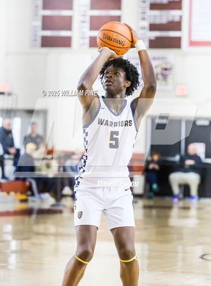 Thumbnail 1 in Our Lady of Lourdes vs. Binghamton (NYSPHSAA Class AA Regional Final) photogallery.