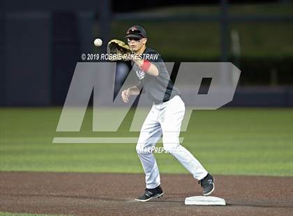 Thumbnail 2 in Colleyville Heritage vs. Mansfield Legacy (UIL 5A Regional Quarterfinals) photogallery.
