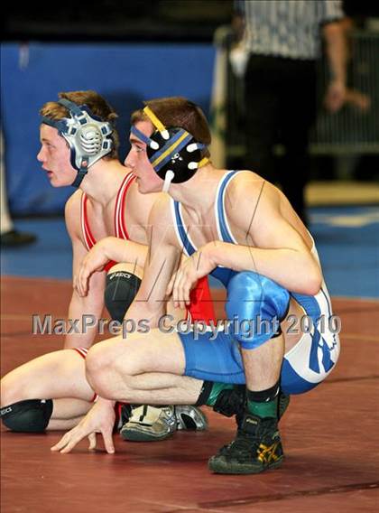 Thumbnail 2 in NYSPHSAA Championships (Division I Semifinals, 119-135) photogallery.