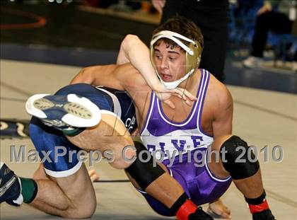 Thumbnail 3 in NYSPHSAA Championships (Division I Semifinals, 119-135) photogallery.