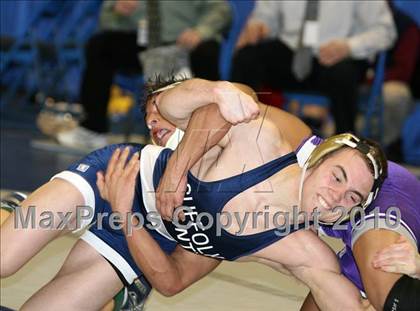 Thumbnail 3 in NYSPHSAA Championships (Division I Semifinals, 119-135) photogallery.