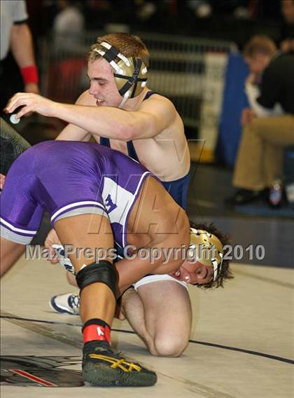 Thumbnail 3 in NYSPHSAA Championships (Division I Semifinals, 119-135) photogallery.