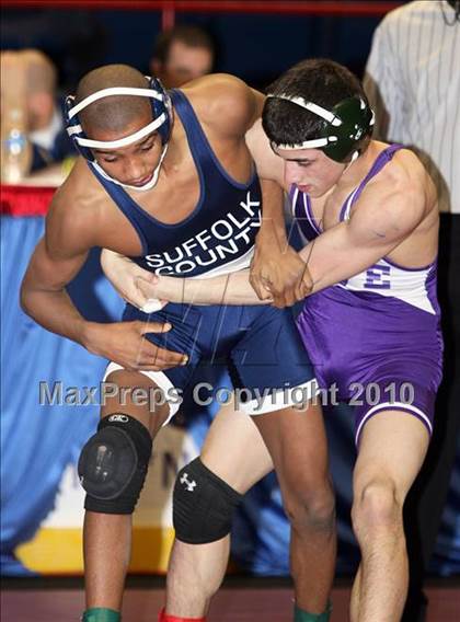 Thumbnail 3 in NYSPHSAA Championships (Division I Semifinals, 119-135) photogallery.