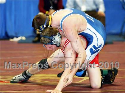 Thumbnail 2 in NYSPHSAA Championships (Division I Semifinals, 119-135) photogallery.