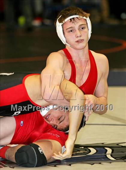 Thumbnail 3 in NYSPHSAA Championships (Division I Semifinals, 119-135) photogallery.