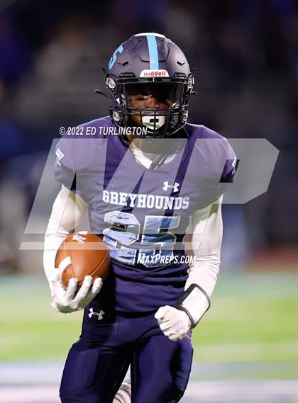 Thumbnail 1 in Lassiter @ Pope photogallery.