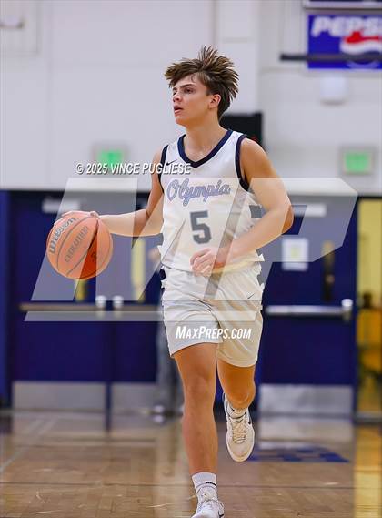 Thumbnail 3 in JV: Graham-Kapowsin @ Olympia photogallery.