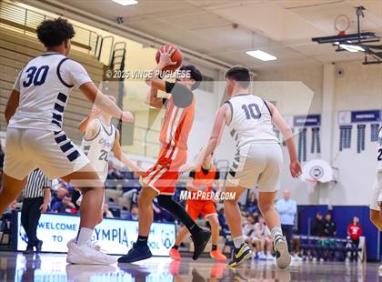 Thumbnail 1 in JV: Graham-Kapowsin @ Olympia photogallery.