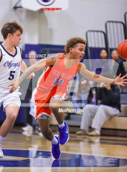 Thumbnail 2 in JV: Graham-Kapowsin @ Olympia photogallery.