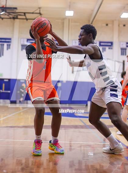 Thumbnail 1 in JV: Graham-Kapowsin @ Olympia photogallery.